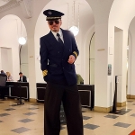 Piloten Walkact Comedy auf Stelzen